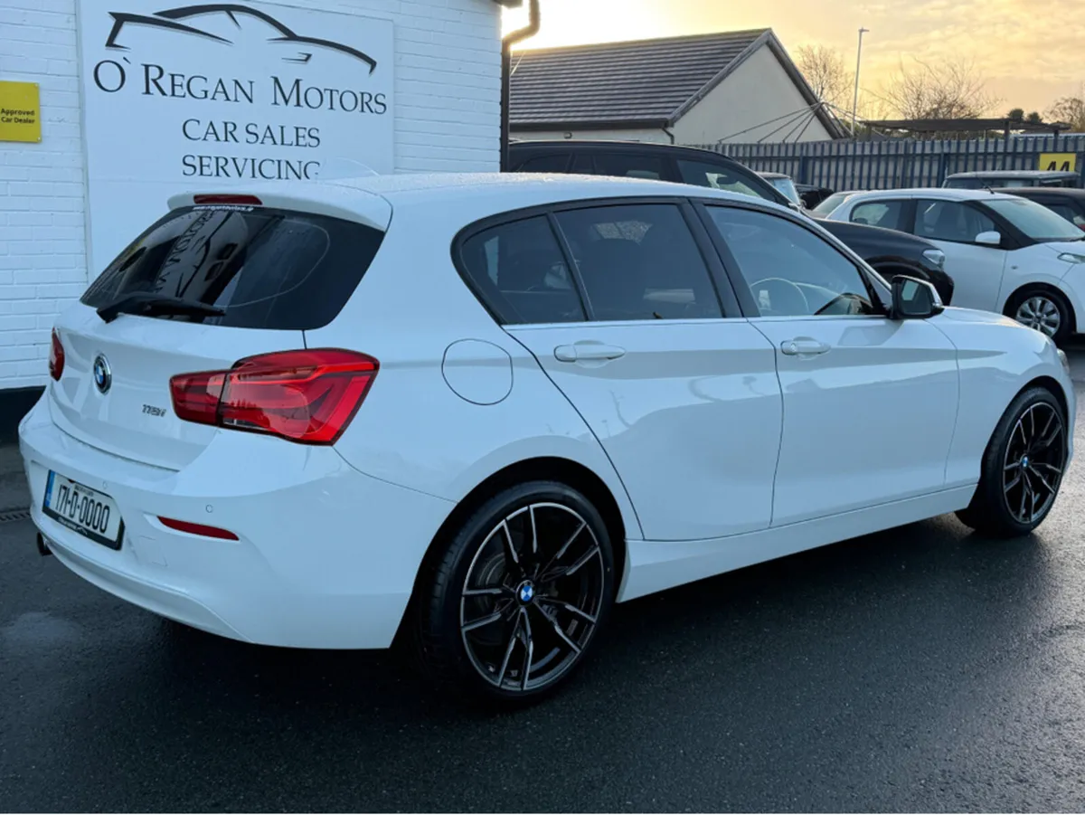 BMW 1-Series 118i 1/400 CELEBRATION EDITION AUTO - Image 3