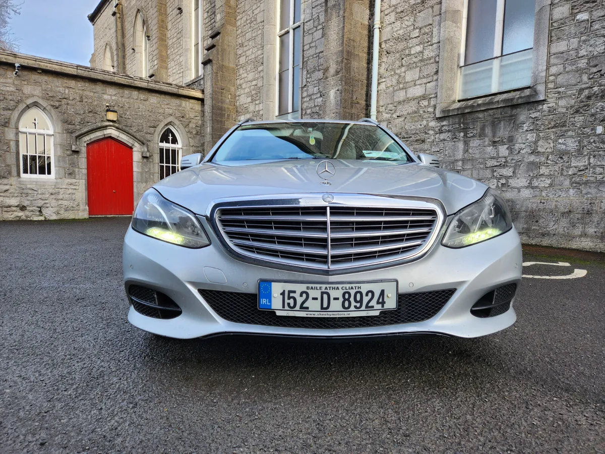 Mercedes-Benz E-Class 2015 - Image 1