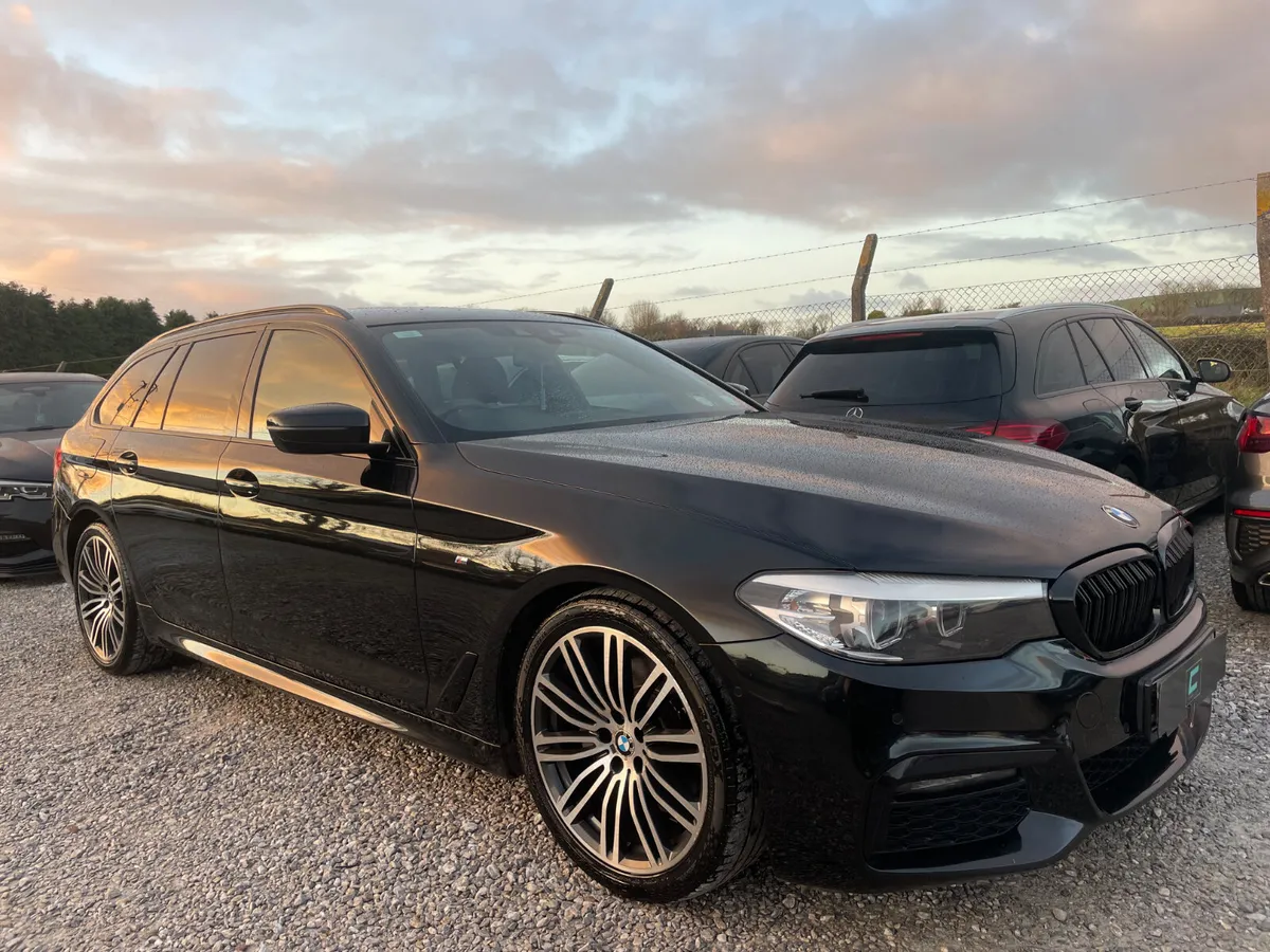 BMW 520D Touring - Image 2