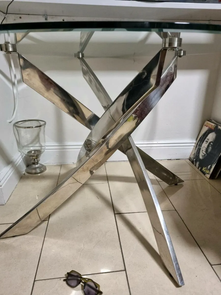 Kitchen table - Image 3