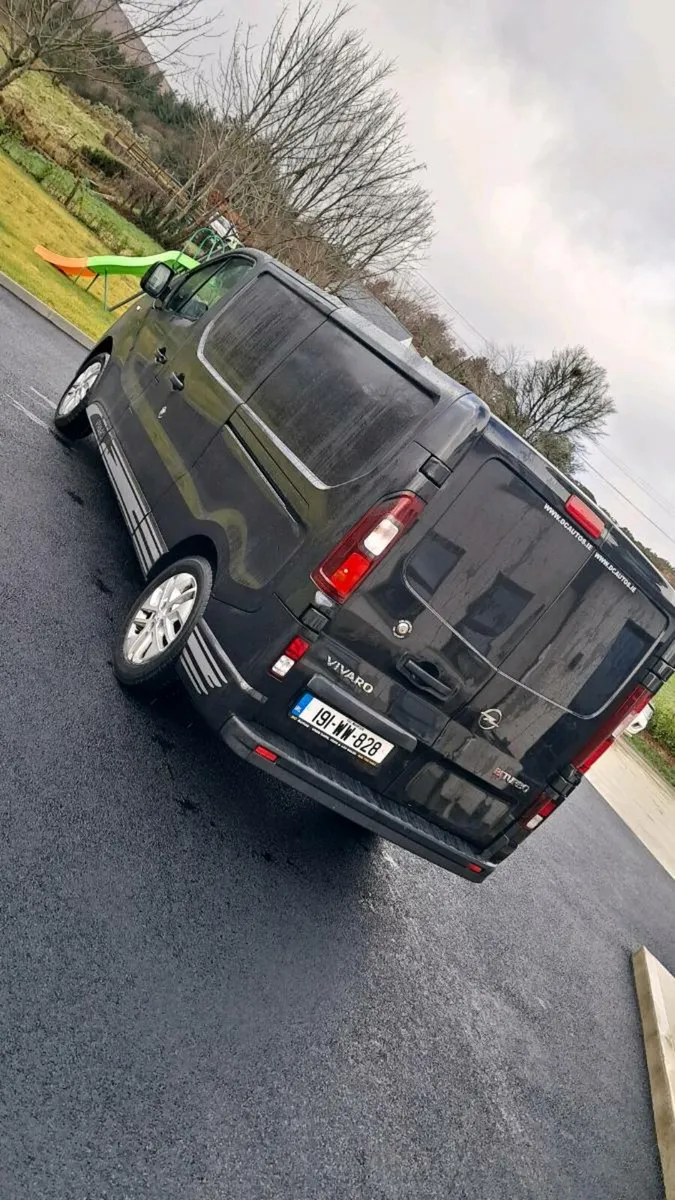 Vivaro sport le - Image 4