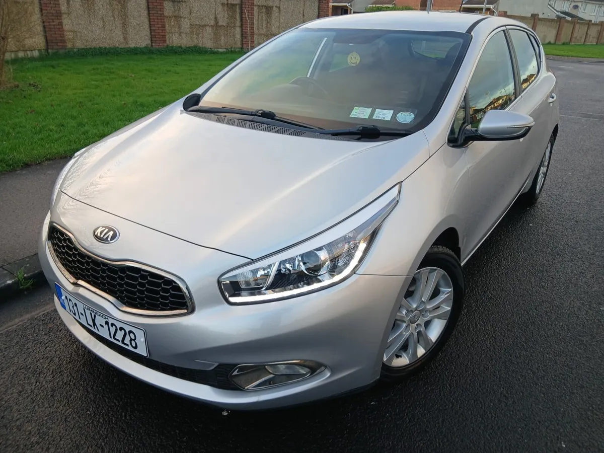 131 Kia Ceed Low Klm New Nct - Image 4