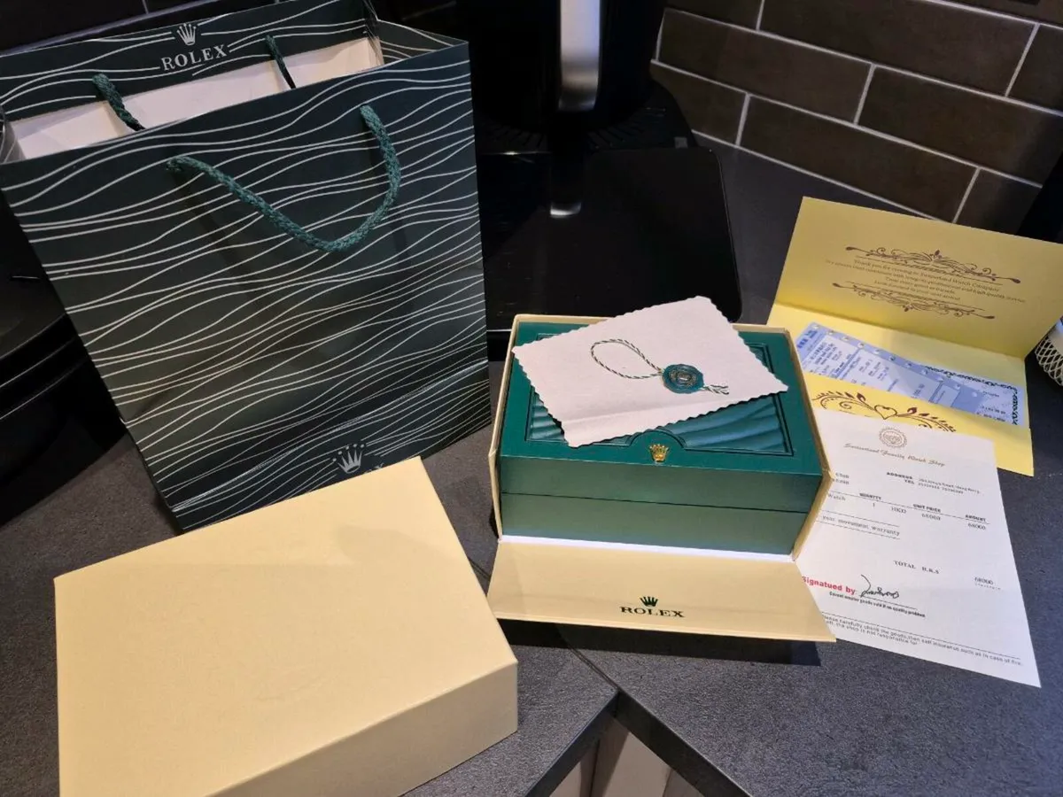 Watch , Brand New - Image 1