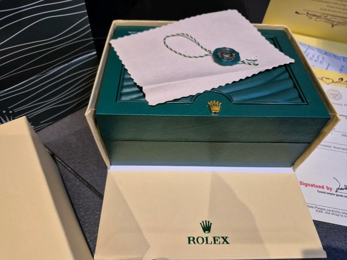 Watch , Brand New - Image 2