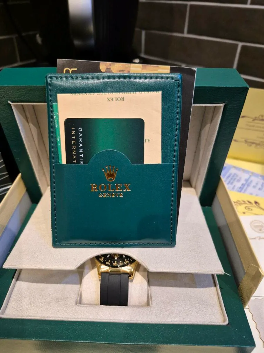 Watch , Brand New - Image 4