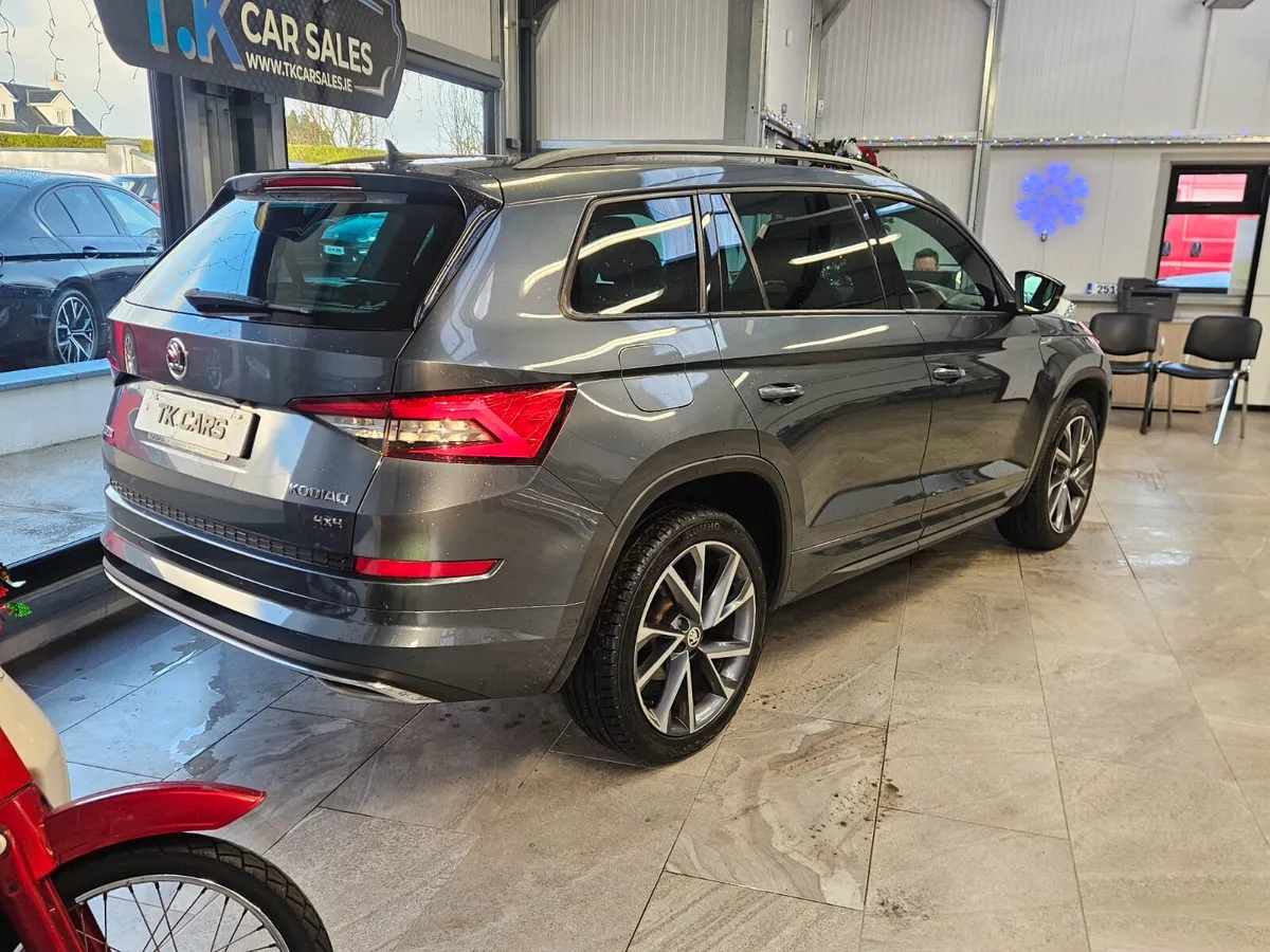 19 SKODA KODIAQ SPORTLINE 4X4 AUTOMATIC - Image 2