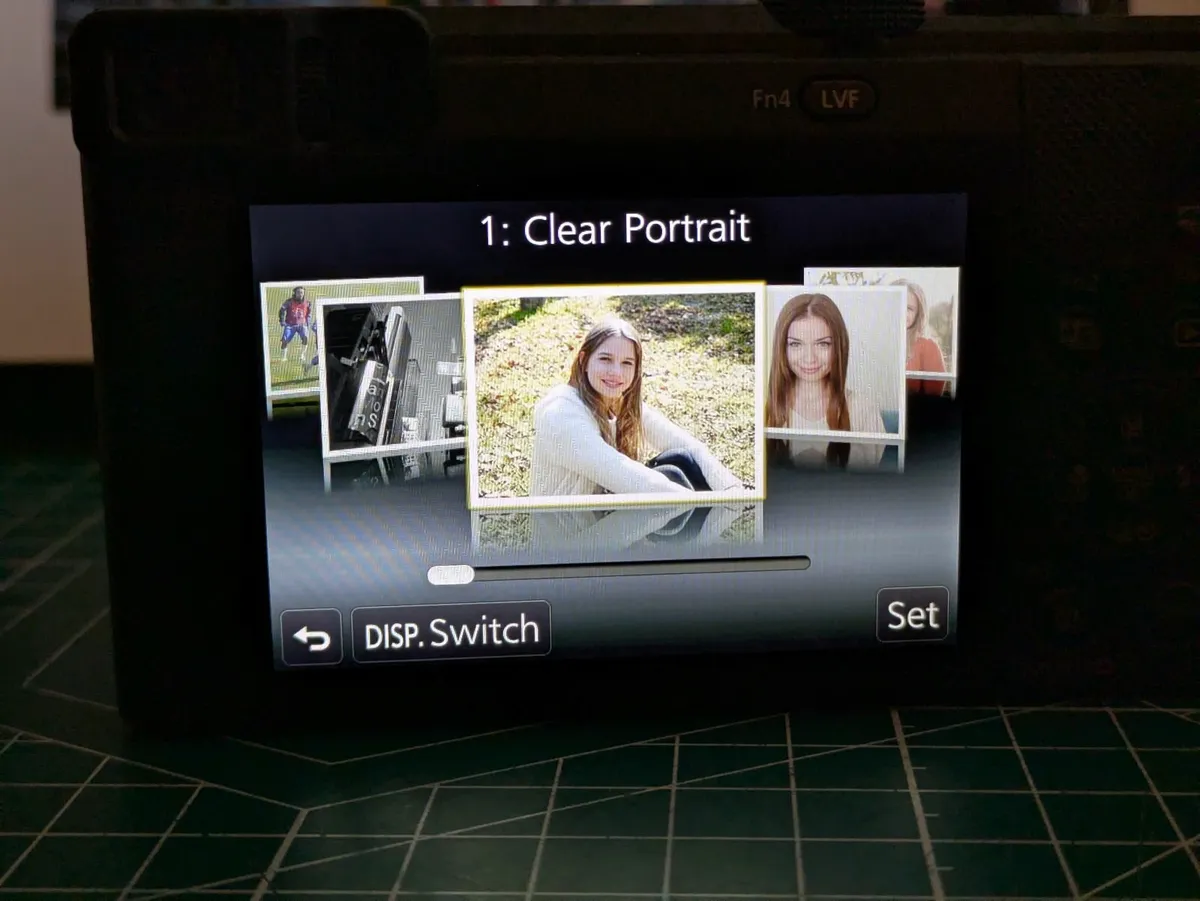 Panasonic Lumix TZ81 with leather case - Image 4