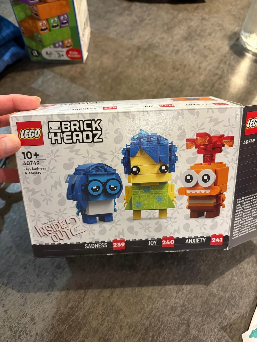 LEGO Brick Headz - Image 1