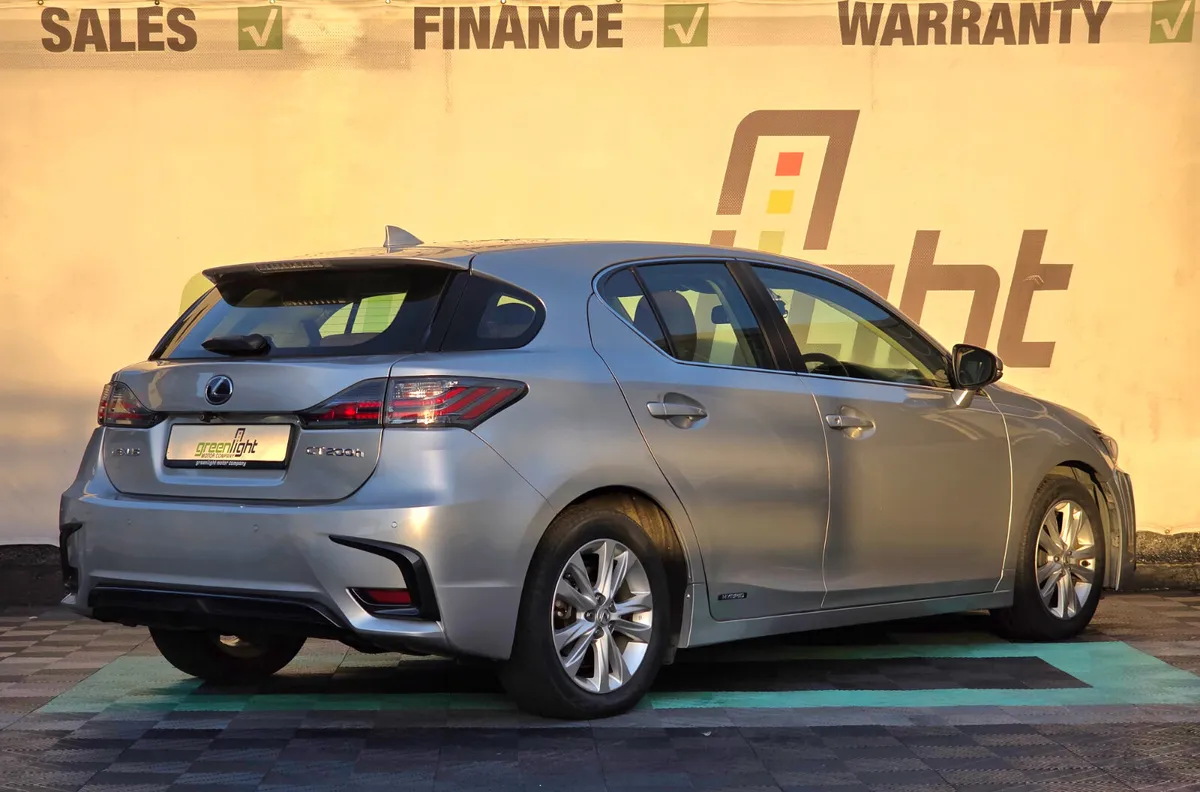 Lexus CT200H Hybrid Executive Low Mileage - Image 3