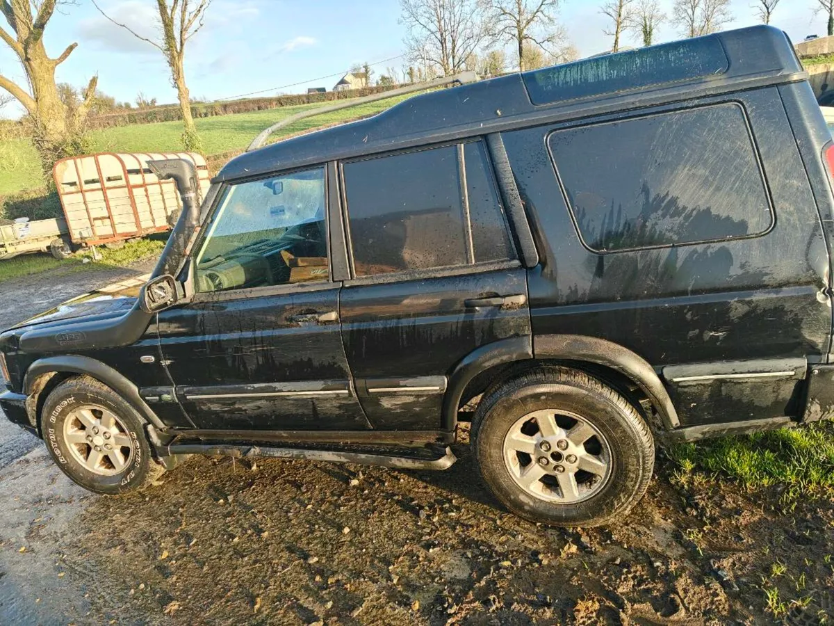 Land-rover Discovery Sport for parts - Image 4