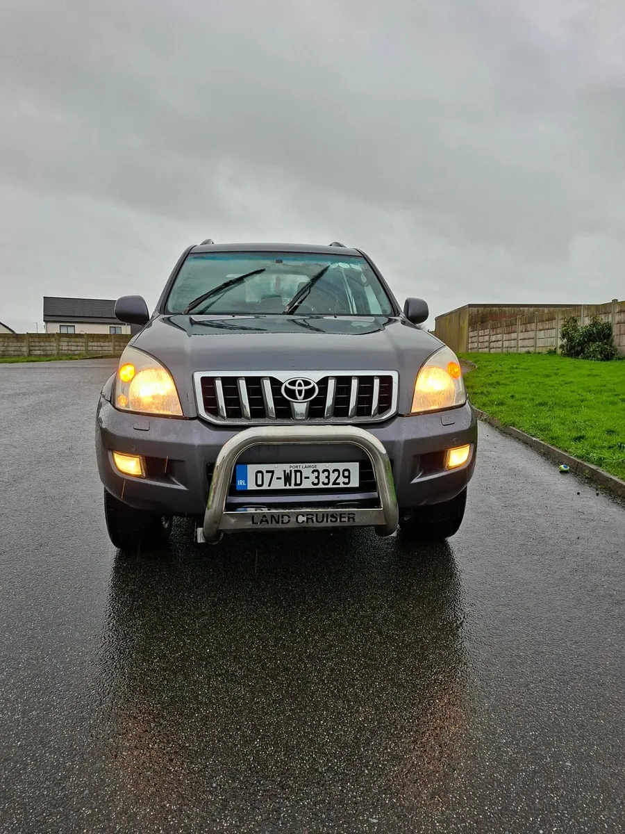 Toyota Land cruiser automatic nct 6/26 tax 6/26 - Image 2