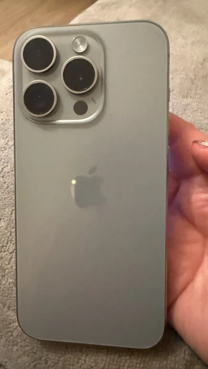 iPhone 15 Pro - Image 1