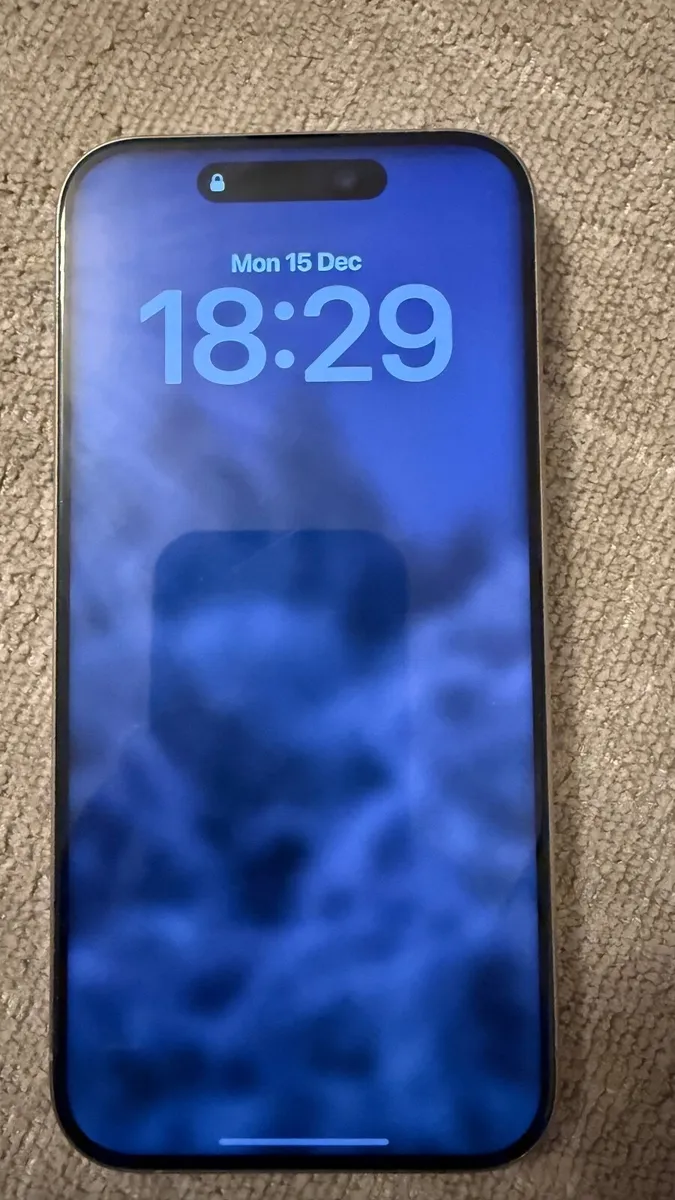 iPhone 15 Pro - Image 2