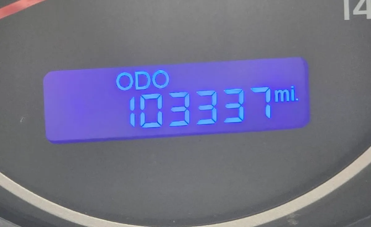 2013 Hyundai i20 UNBELIEVABLE VALUE - Image 2