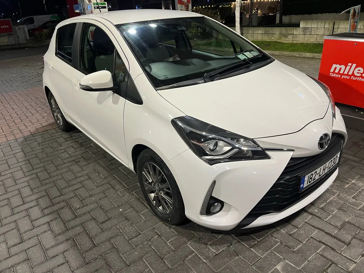182 Toyota Yaris. Nct and taxed - Image 1