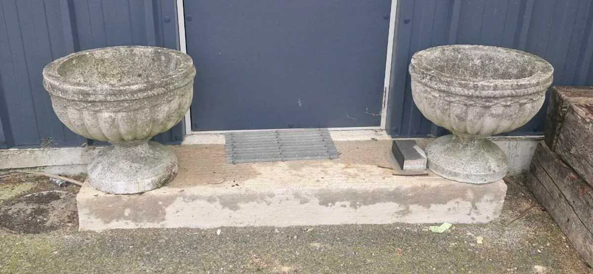 Vintage planters - Image 3