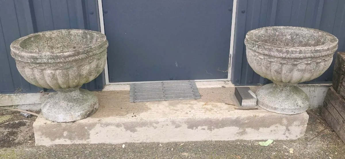 Vintage planters - Image 4