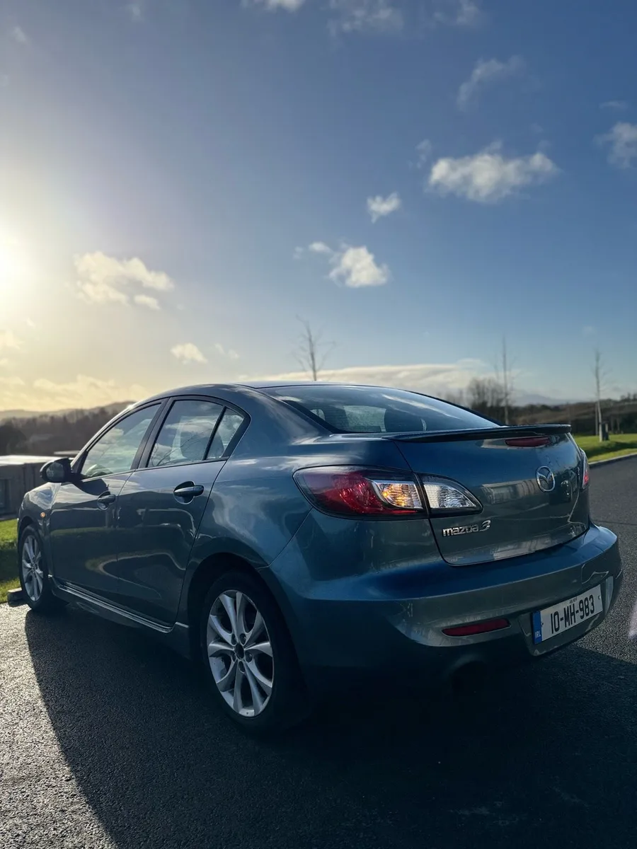 Mazda 3 - Image 3