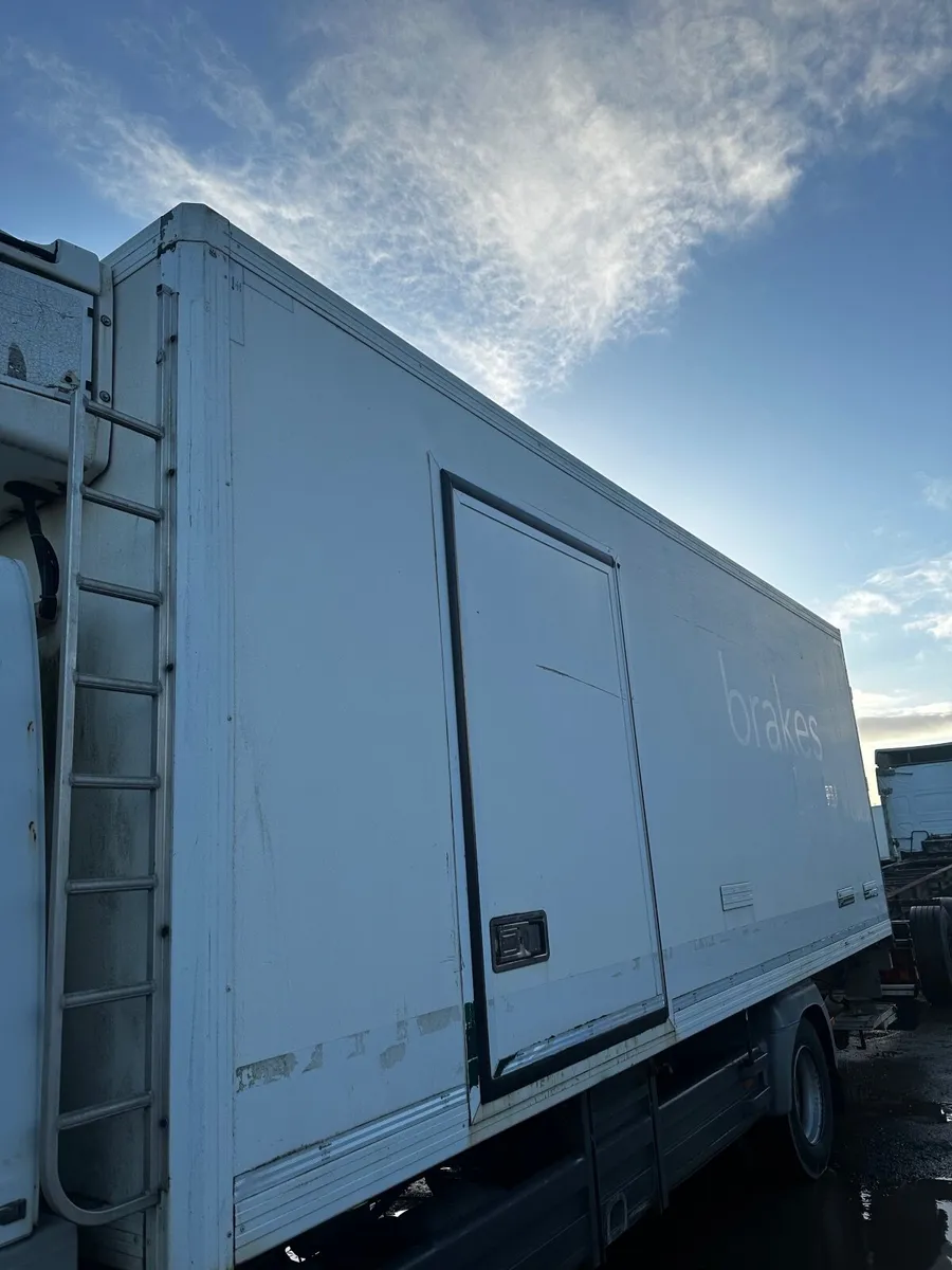 Fridge box - Image 1