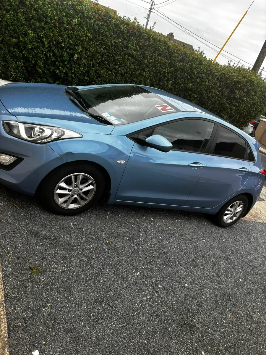 2015 Hyundai i30 Crdi - Image 1