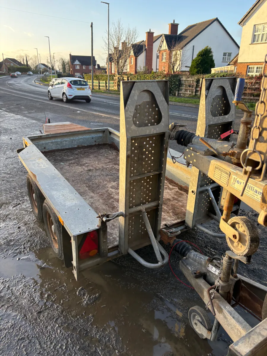 Ifor Williams 8x4 plant trailer - Image 1