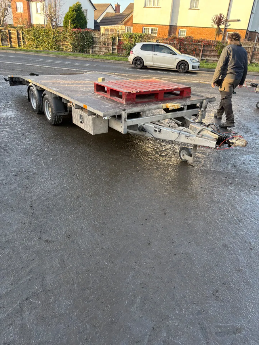 Ifor Williams 16x6’6 beaver tail trailer - Image 1
