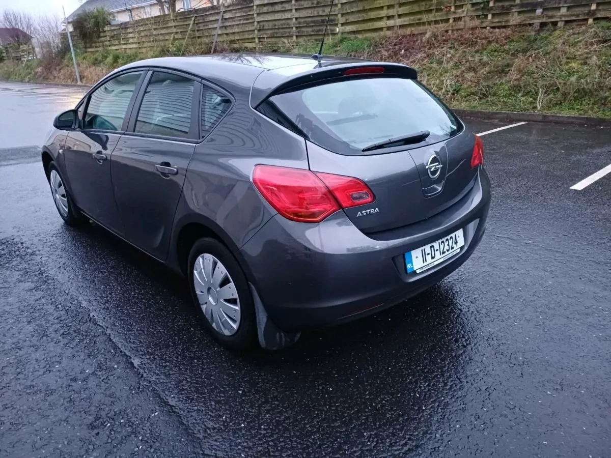 Opel Astra 2011, 1.4petrol Nct/Tax - Image 3