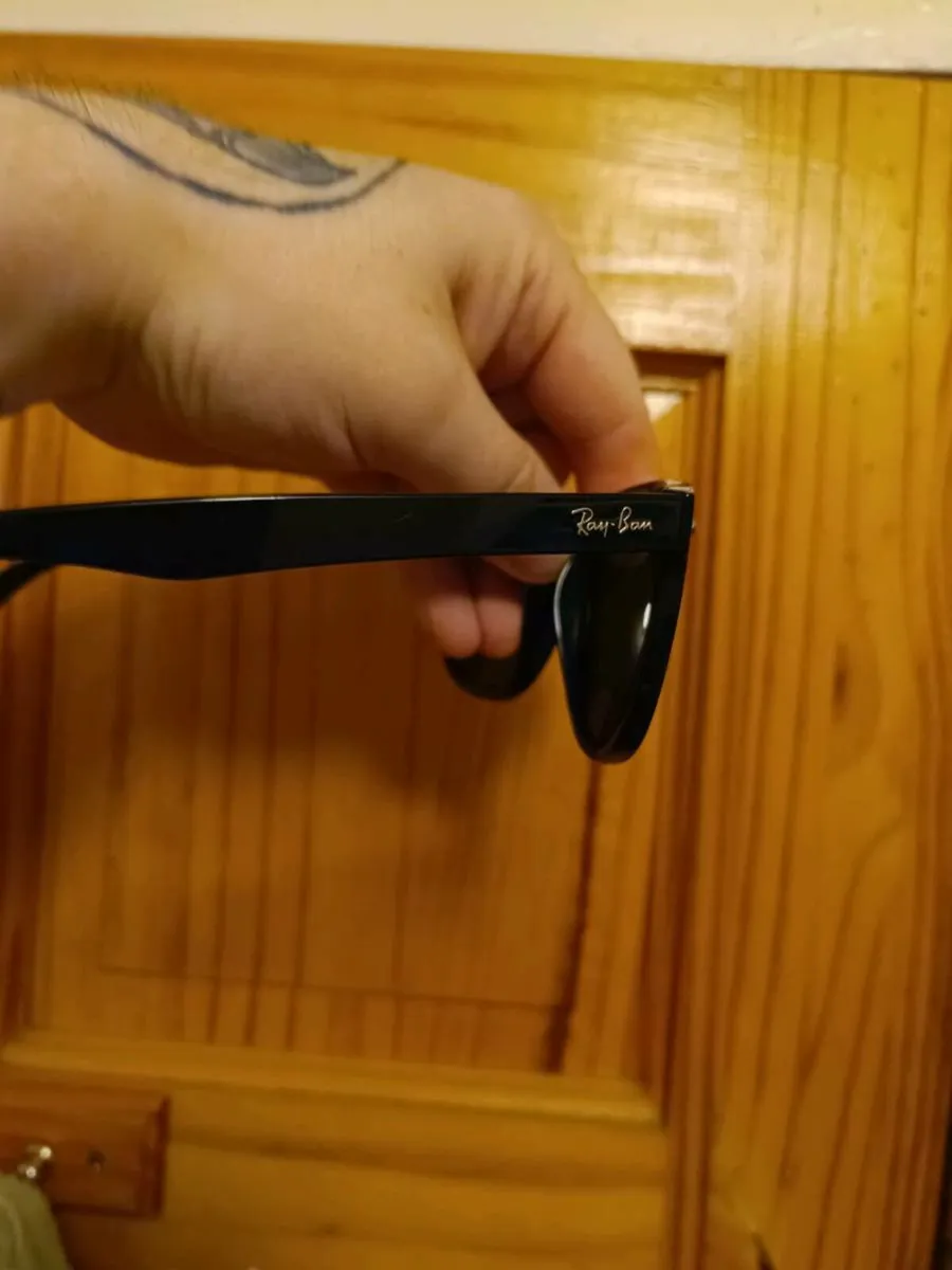 Ray ban sunglasses - Image 3