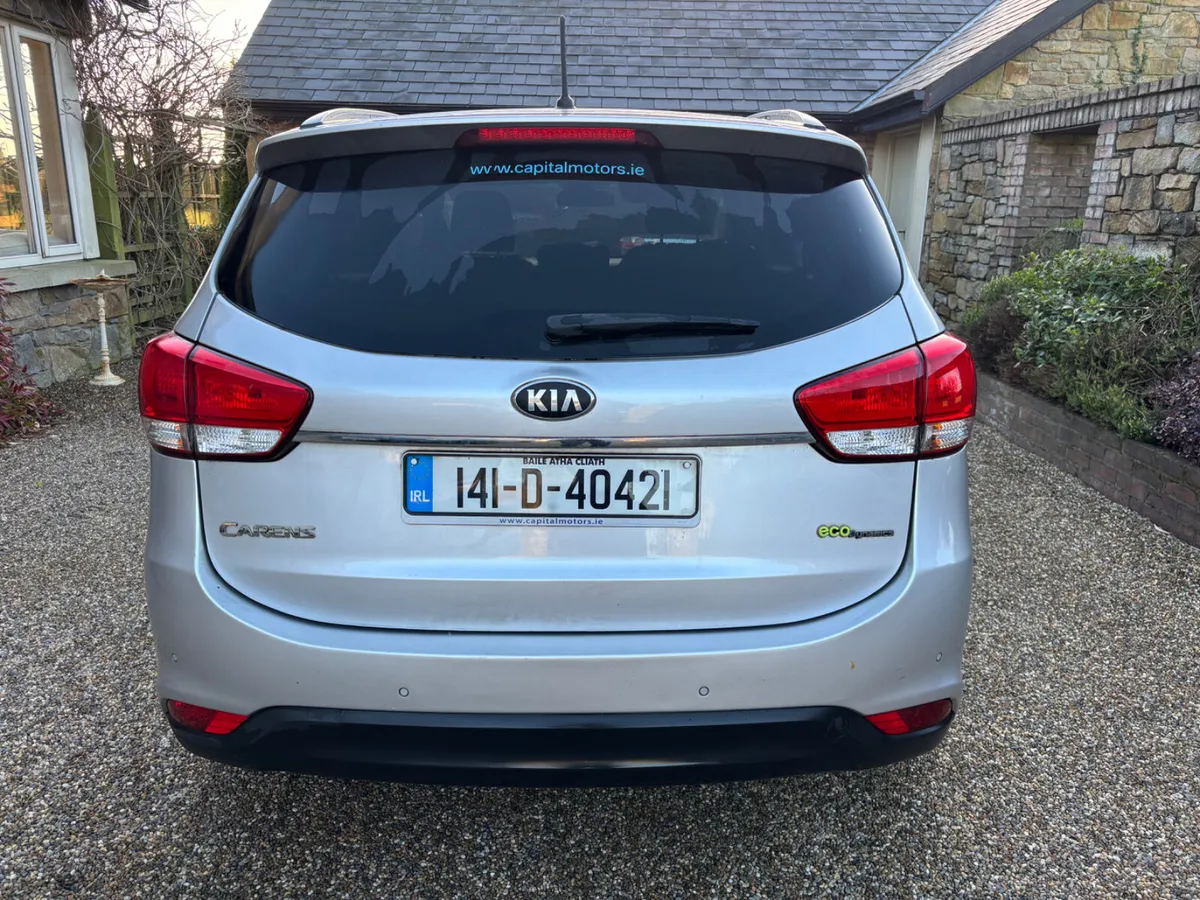 2014 Kia Caren’s 1.6 petrol 7 seater Christmas spe - Image 4