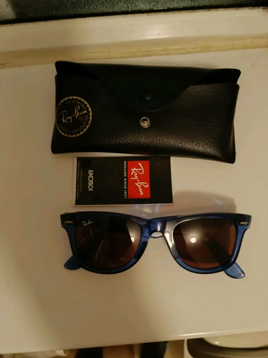 ray ban sunglasses - Image 1