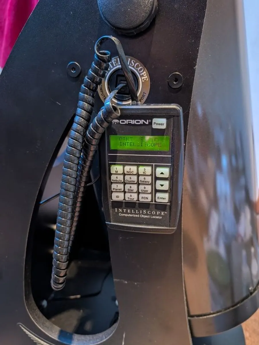 Orion XT10i Dobsonian Telescope - Image 2