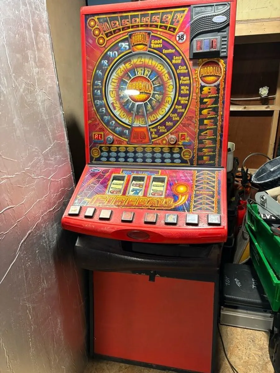 Arcade machine - Image 1