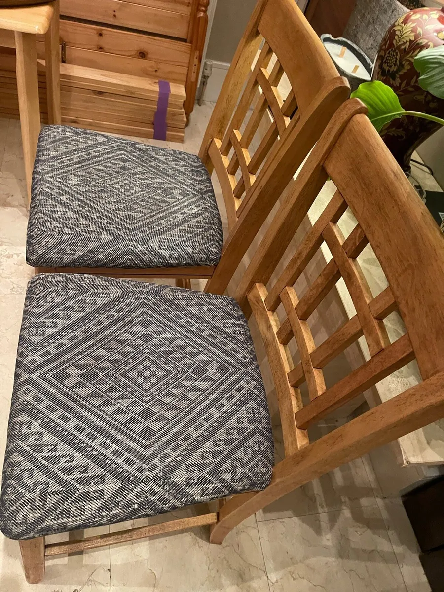 2 x Matching Kitchen Island Breakfast Bar Stools - Image 2