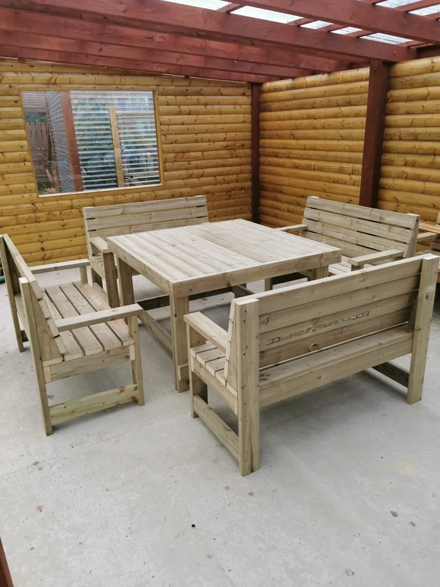 Garden furniture - Image 1