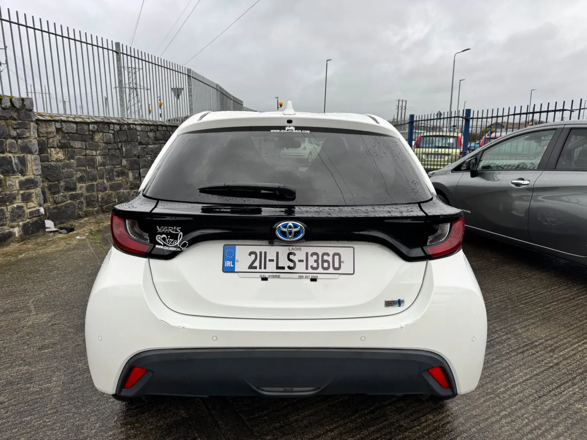 Toyota Yaris 2021 Hybrid 1.5 - Image 4