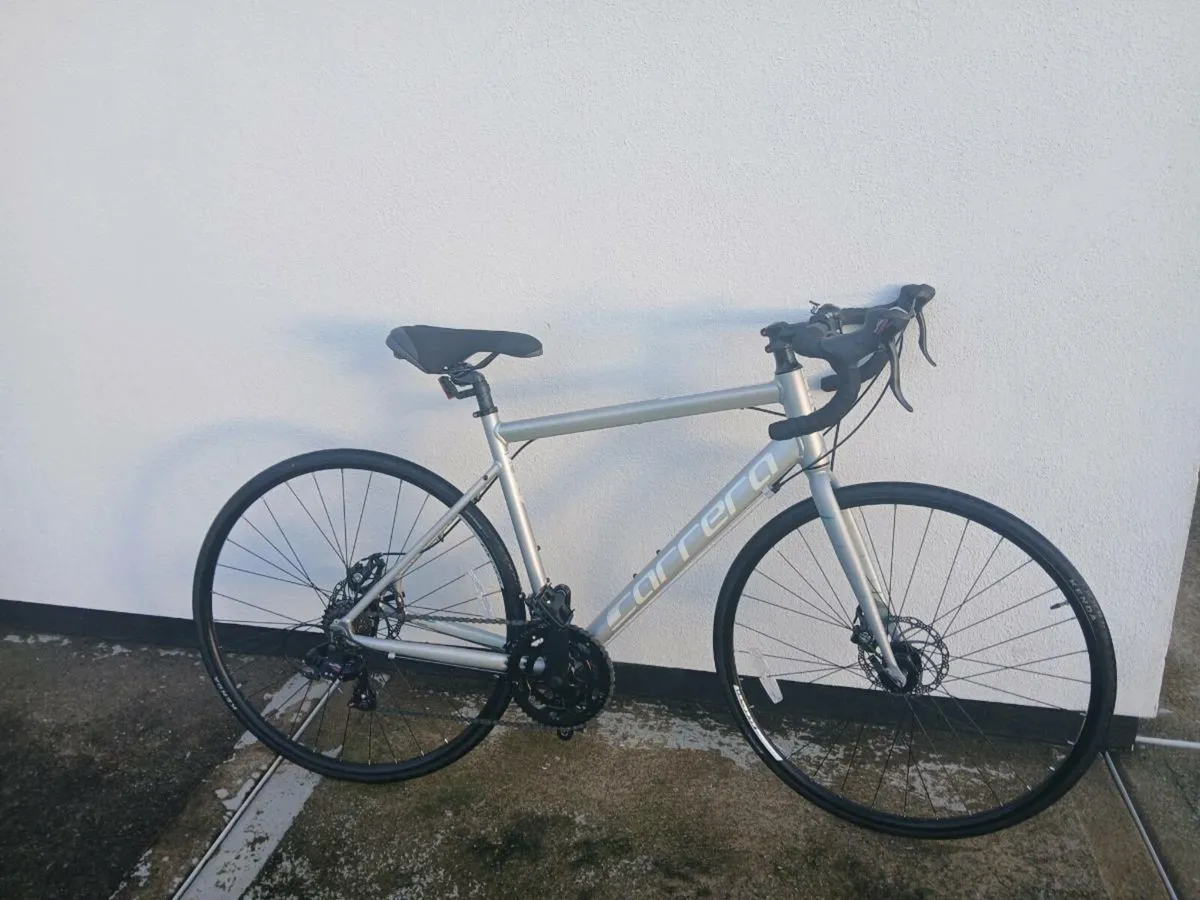 Carrera racer bike - Image 2