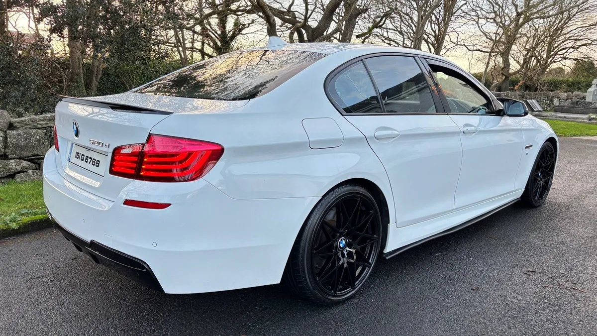 2015 BMW 520d Msport - Image 3