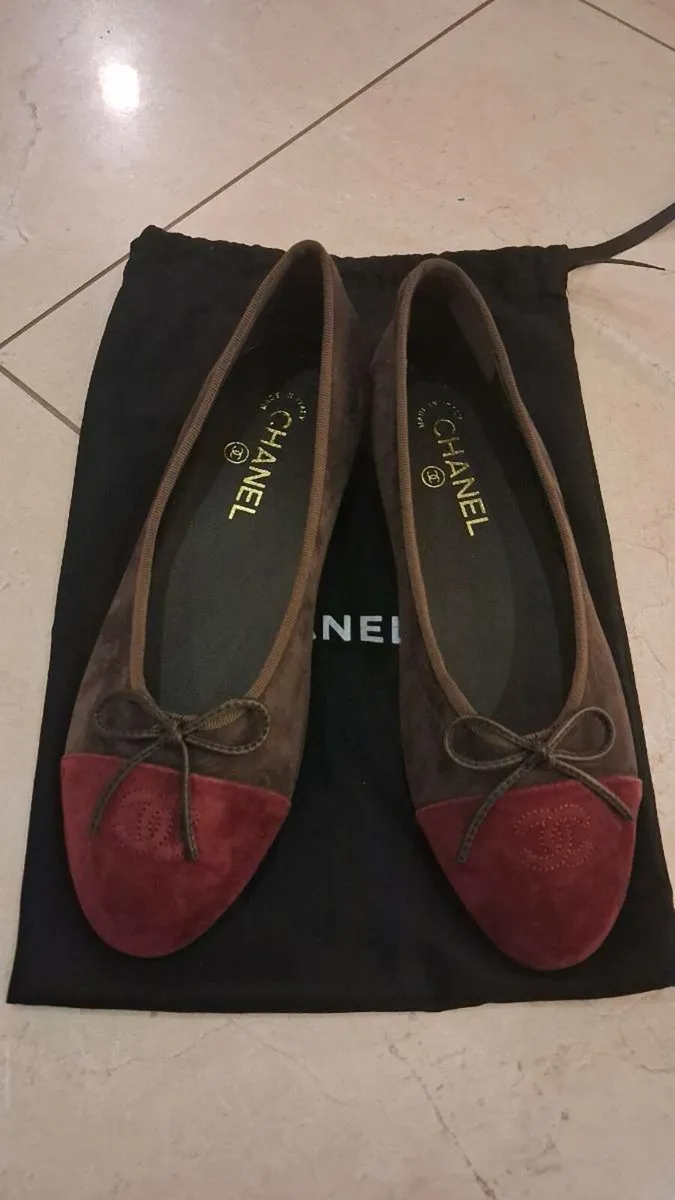 Chanel pumps - Image 1