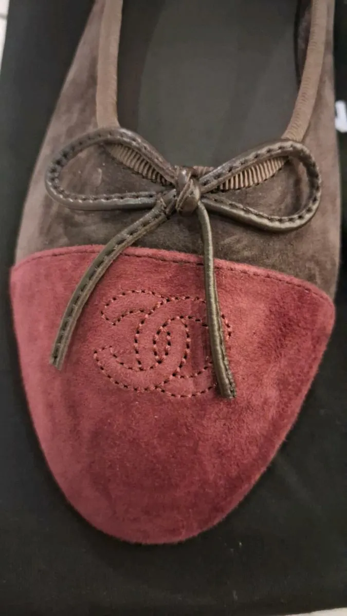 Chanel pumps - Image 2