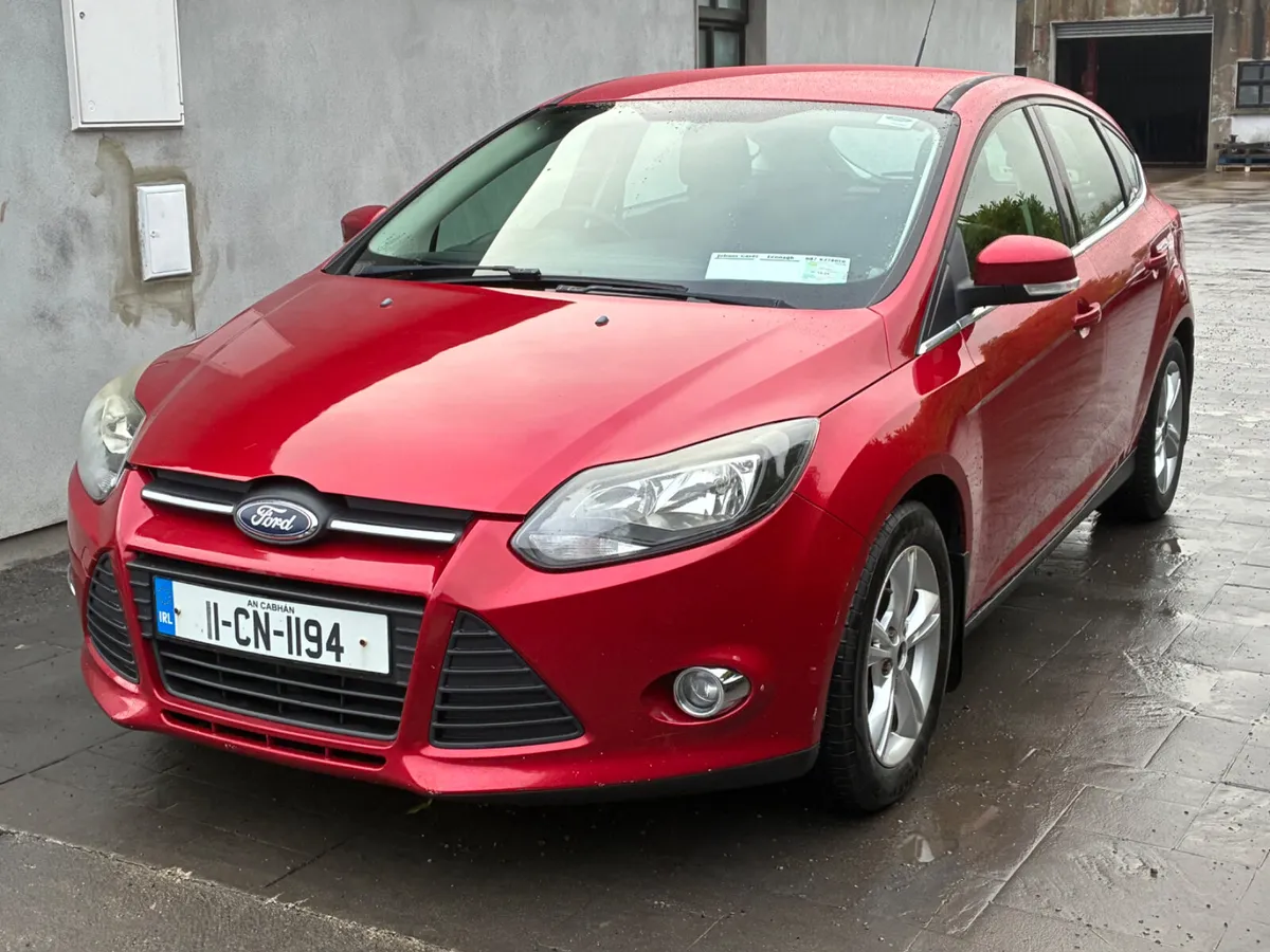 Ford Focus 2011 - Image 3