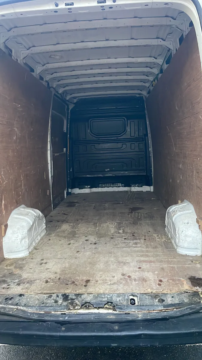 Volkswagen Crafter 2019”NEW DOE”NO VAT” - Image 3