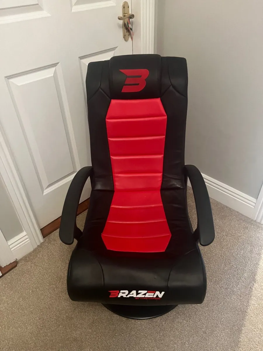 Gaming Chair - Image 2