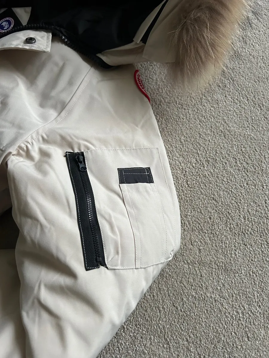 Canada Goose jacket - Image 2