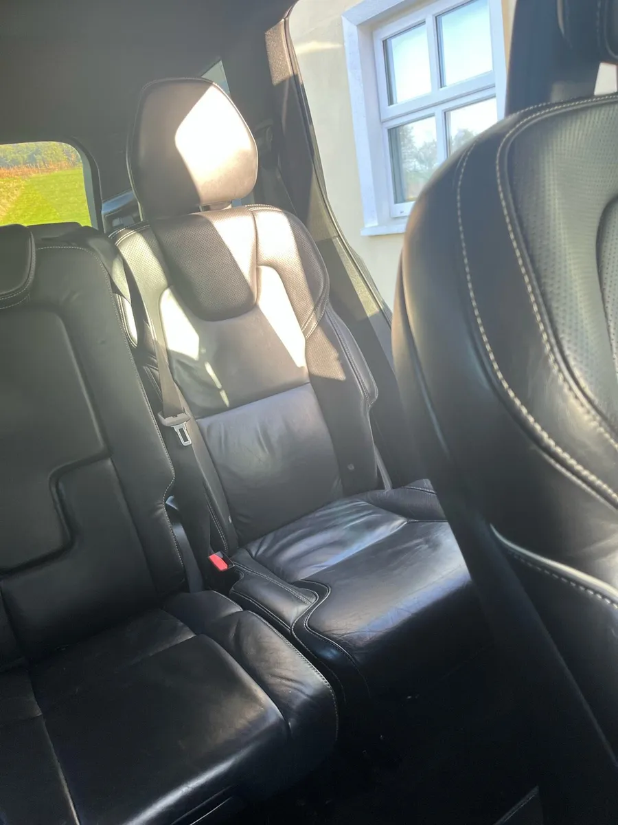 Volvo xc90 twin engine hybrid petrol t8 r design - Image 3