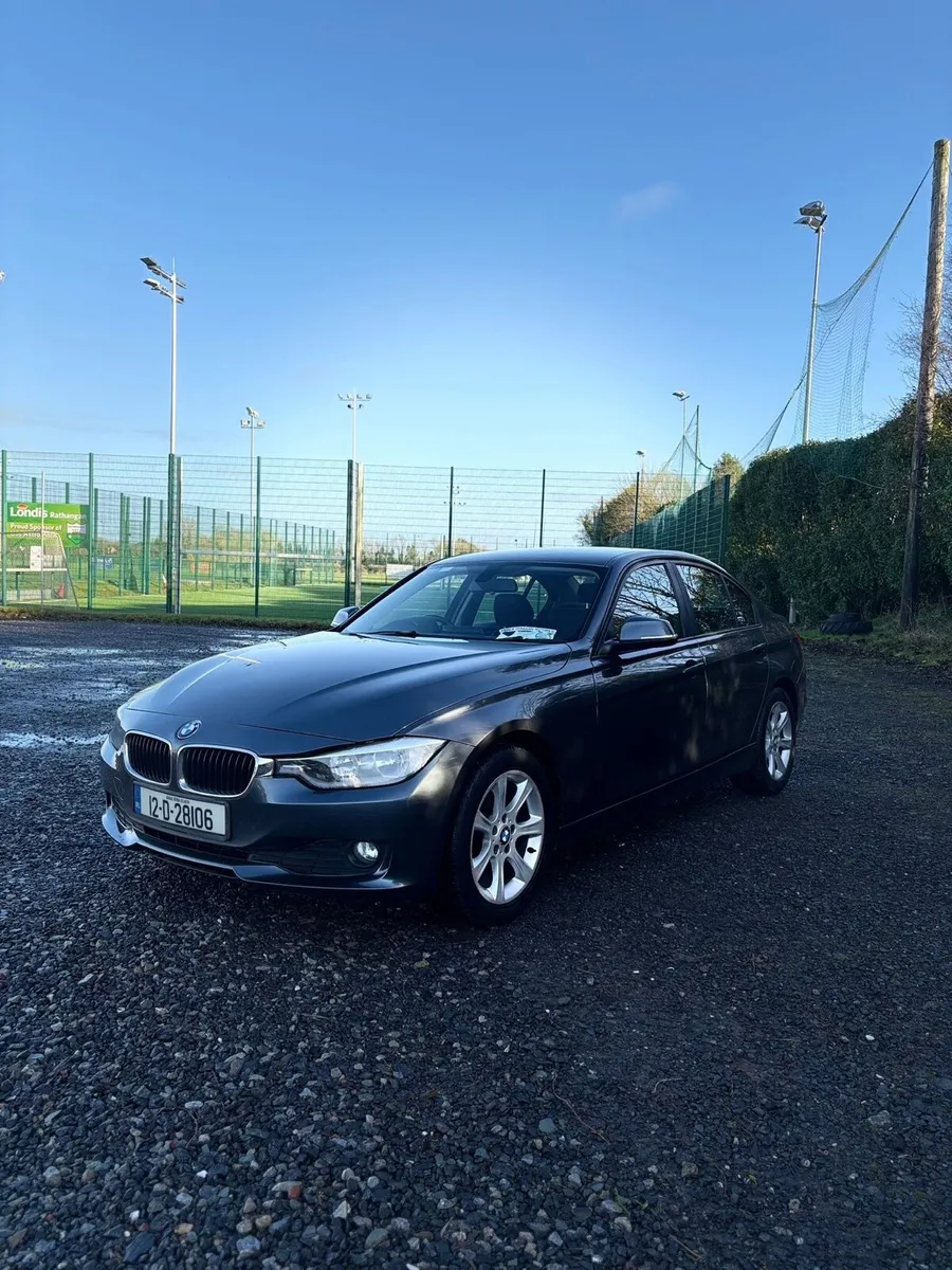 BMW 320d - Image 2