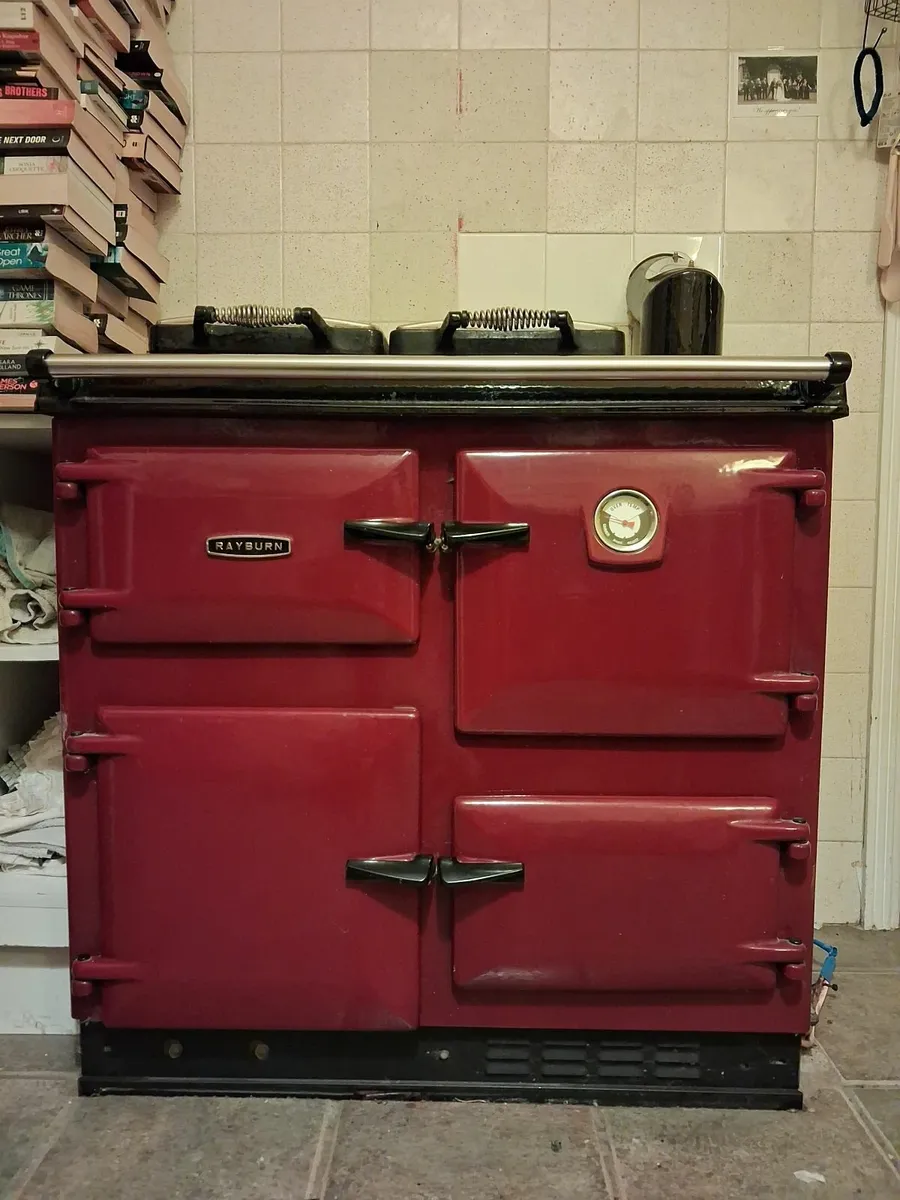 Raeburn, oil cooker & heater - Image 1