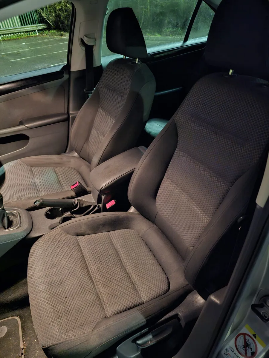 Volkswagen Jetta 2014 diesel ⛽️  €6990 - Image 2