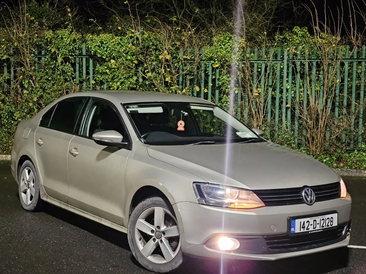 Volkswagen Jetta 2014 diesel ⛽️  €6990 - Image 1