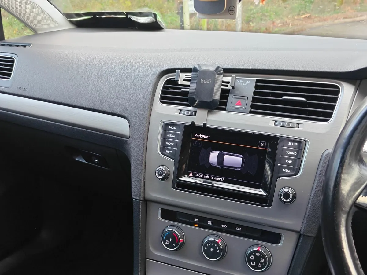 Volkswagen Golf BLUEMOTION TDI 2015 - Image 4