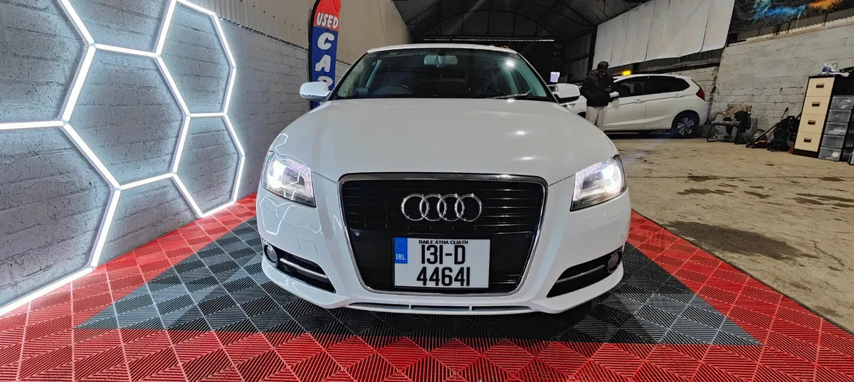 132 Audi A4 Avant S-Line Estate - Image 2